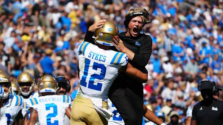 UCLA Football Uses Big 2nd Half to Blow Out Colorado in Boulder