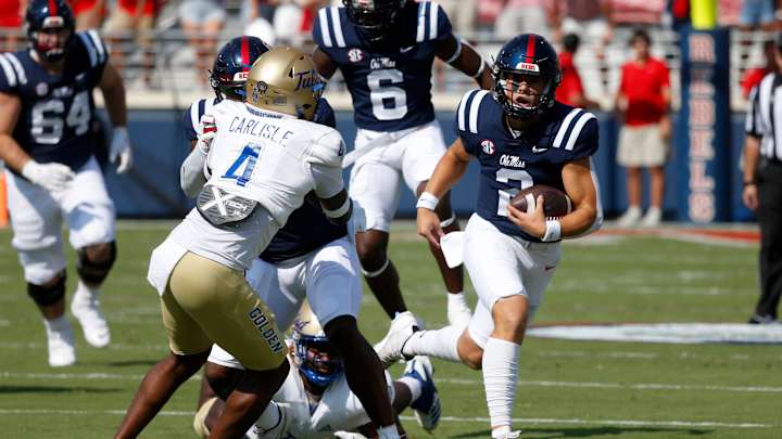 Ole Miss Rebels in Full Control of Tulsa Golden Hurricane at Halftime Ole Miss Rebels in Full Control of Tulsa Golden Hurricane at Halftime