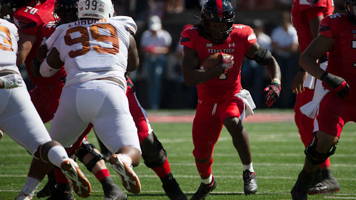 SaRodorick Thompson Breaks Tie For No. 5 in All-Time Rushing TDs SaRodorick Thompson Breaks Tie For No. 5 in All-Time Rushing TDs