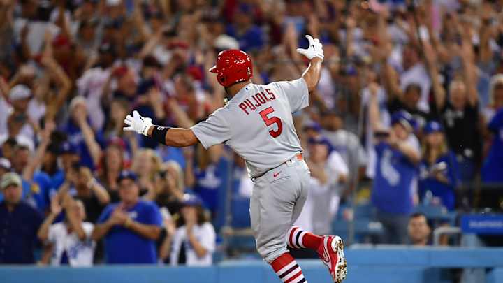 Dodgers: The Fan Who Caught Albert Pujols' 700 HR Ball Isn't Giving It Back