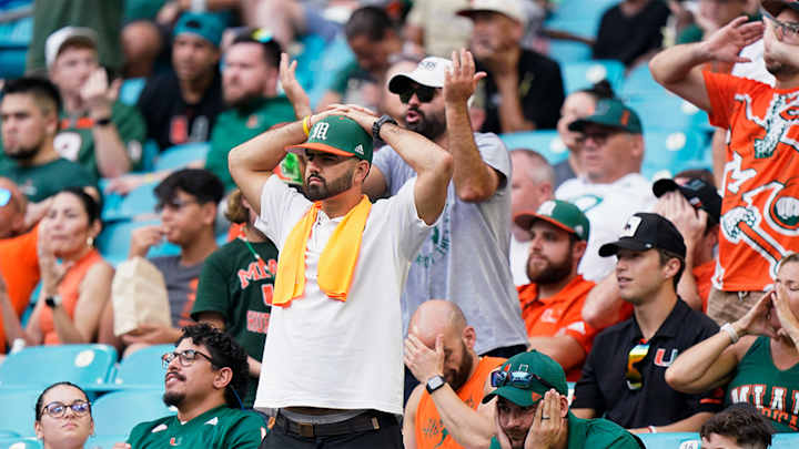 College Football World Reacts to Middle Tennessee’s Epic Upset Over Miami