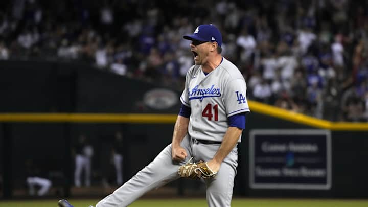 Dodgers News: Injured Reliever Actually Gets Contract Extension