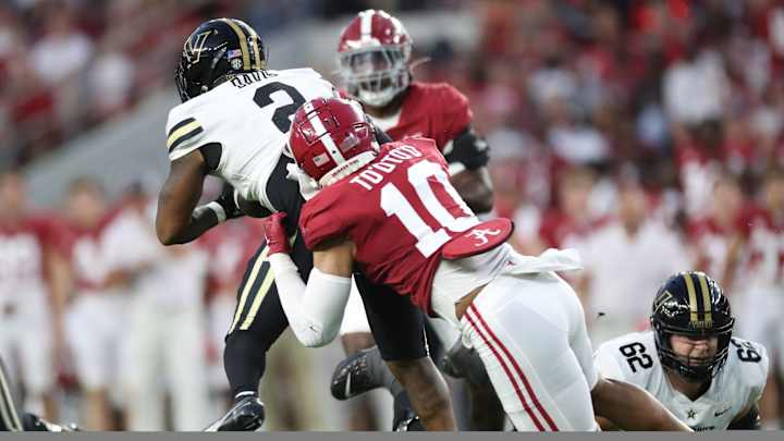 Alabama's Defense Is Full Of Competitors