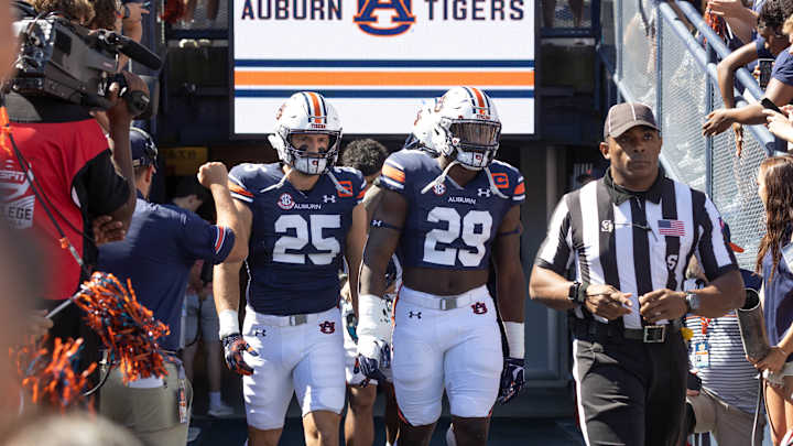 Auburn TE John Samuel Shenker discusses Tigers' second half woes
