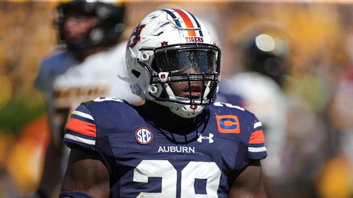 Auburn's defensive PFF Grades vs the Georgia Bulldogs