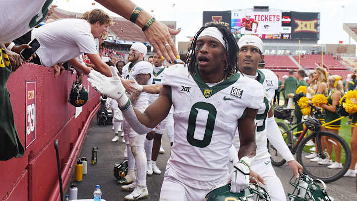 Baylor Bears Back to Playing Green in Impressive Road Win Baylor Bears Back to Playing Green in Impressive Road Win