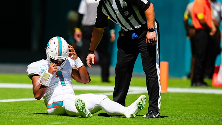 NFLPA to Investigate Concussion Check of Dolphins’ Tua Tagovailoa, per Report
