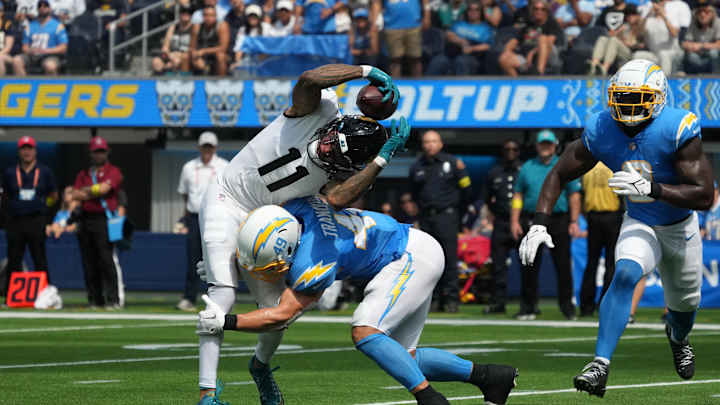 Jaguars 38, Chargers 10: Jacksonville, Lawrence Dismantle Los Angeles on the Road Jaguars 38, Chargers 10: Jacksonville, Lawrence Dismantle Los Angeles on the Road