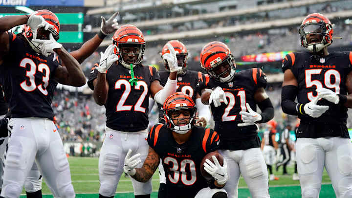 Watch: Cincinnati Bengals Celebrate 27-12 Victory Over New York Jets