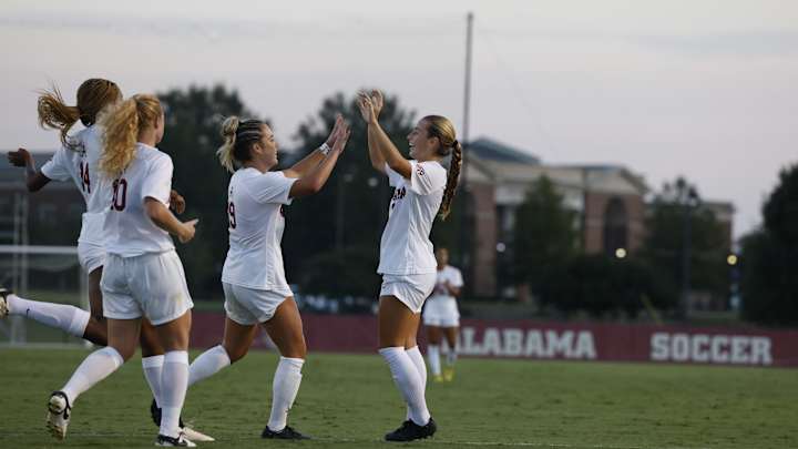 No. 6 Alabama Soccer Downs Texas A&M, 3-0 No. 6 Alabama Soccer Downs Texas A&M, 3-0