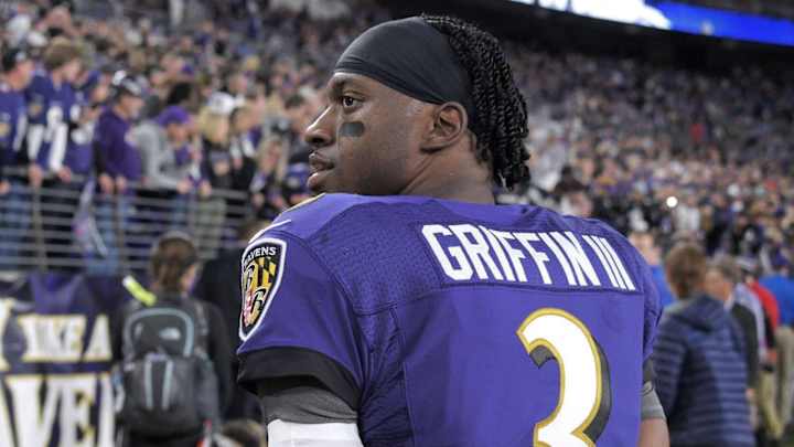 Robert Griffin III Picks Dolphins as NFL’s Best Team After Week 3