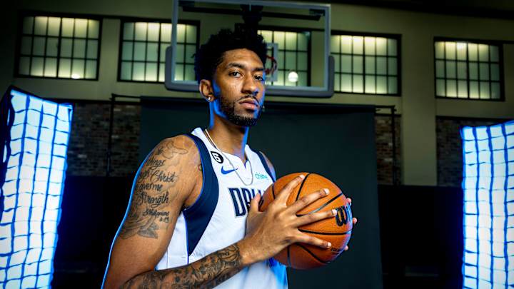 Dallas Mavs vs. OKC Thunder Preseason: 3 Things to Watch