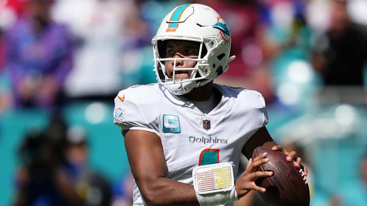 Dolphins Quarterback Tua Tagovailoa Avoids Concussion Protocol