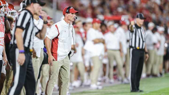 Venables Vibes: Oklahoma Hoping to Start Fast and Rebound From First Loss