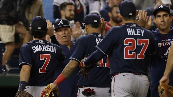 Braves Move in to First Place After Mets' 6-4 Loss to Marlins