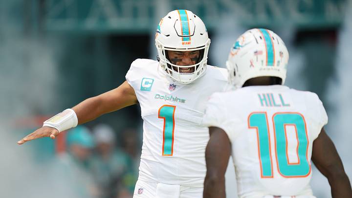 Tua Tagovailoa Will Target Tyreek Hill Early and Often If Eli Apple Is Guarding Him