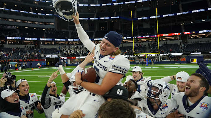 Report: Utah State to Start Backup Quarterback Cooper Legas Against BYU