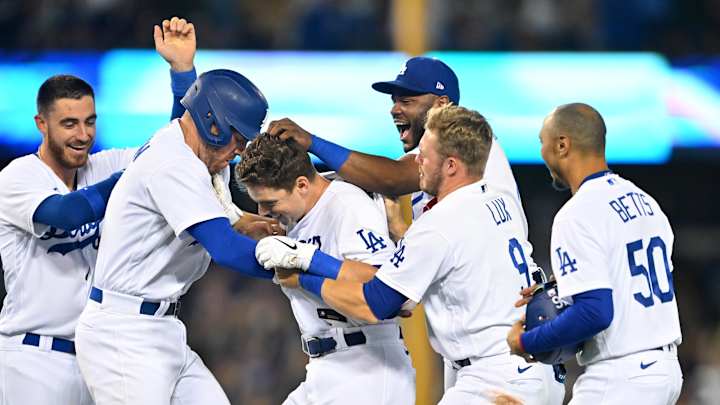 Dodgers: Roberts Believes Experience Will Eventually Carry LA Offense Dodgers: Roberts Believes Experience Will Eventually Carry LA Offense