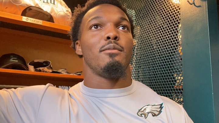 Rookie LB Nakobe Dean Learning From T.J. Edwards, Kyzir White Rookie LB Nakobe Dean Learning From T.J. Edwards, Kyzir White