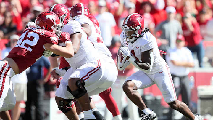 Jahmyr Gibbs Named Doak Walker National Running Back of the Week Jahmyr Gibbs Named Doak Walker National Running Back of the Week