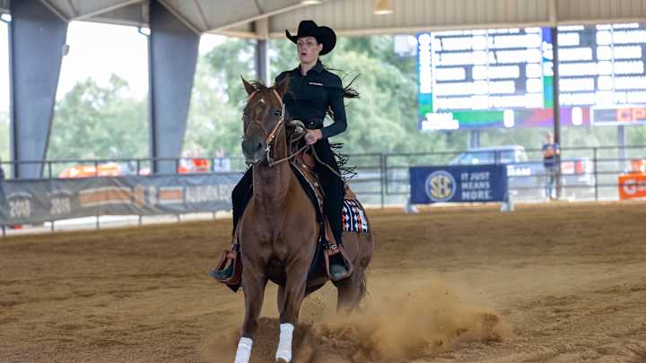 Auburn Equestrian Takes Down Top-Ranked SMU 15-5 at Home Auburn Equestrian Takes Down Top-Ranked SMU 15-5 at Home