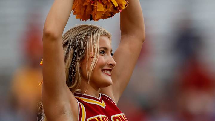Behind Enemy Lines: Iowa State Cyclones - Q&A with Wide Right & Natty Lite