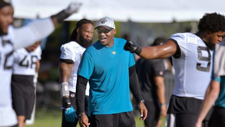 Does Jaguars DC Mike Caldwell Already Have the Answers To Stop Jalen Hurts and the Eagles?