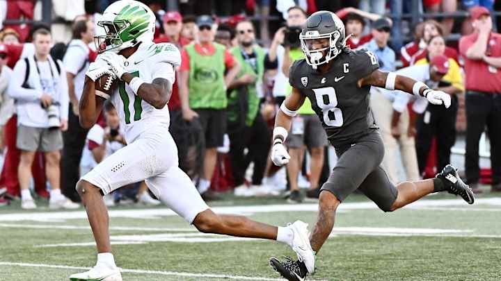 Oregon WR Troy Franklin Reels in Toe-Tap Touchdown vs. Stanford