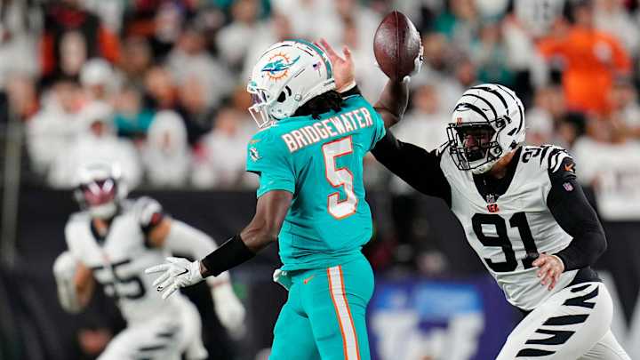 Cards in the NFL: 2022 Week 4