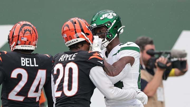 Two Jets Players Fined For Separate Plays During Week 3 Loss to Bengals