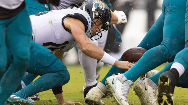 Eagles 29, Jaguars 21: Trevor Lawrence Turns It Over 5 Times in a Meltdown Game