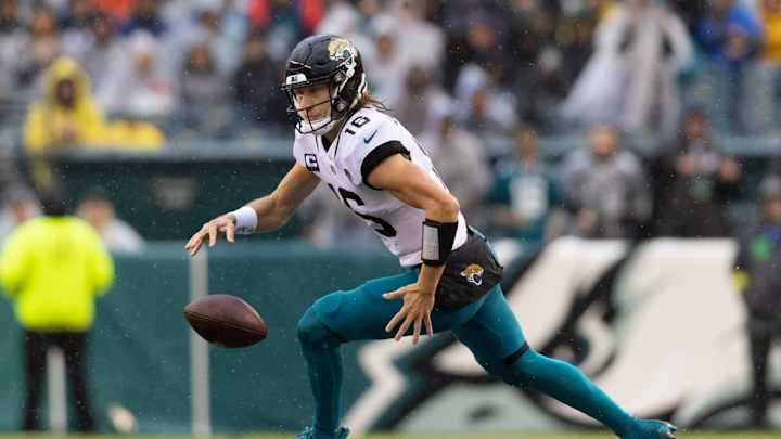 Trevor Lawrence — and the Jaguars — Not Ready for the Moment in Week 4 Trevor Lawrence — and the Jaguars — Not Ready for the Moment in Week 4