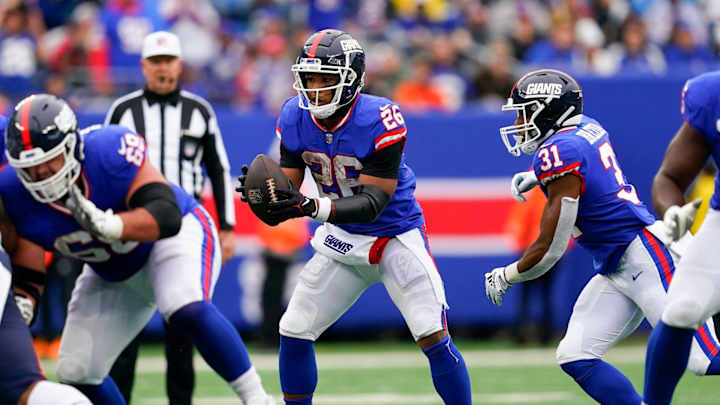 Giants RB Saquon Barkley Does It All In Giants Win Over Bears Giants RB Saquon Barkley Does It All In Giants Win Over Bears