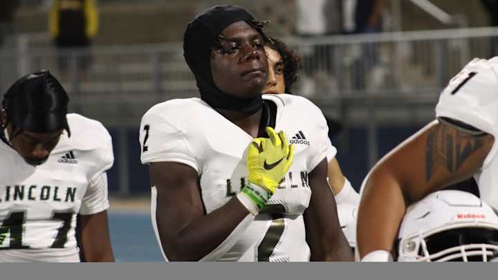 SEC Programs Pushing Hard for UCLA RB Commit Roderick Robinson