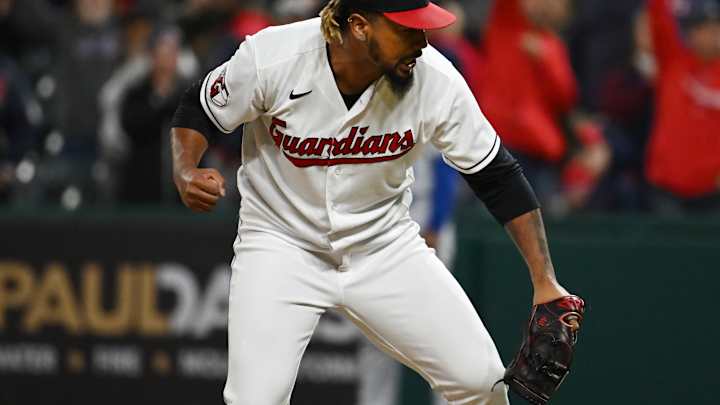 A Couple Of Guardians Received Rewards For The Month Of September