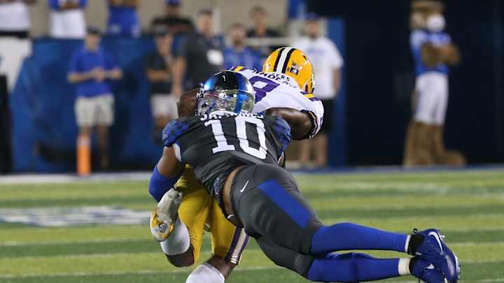 Injury Update: Wildcats "Banged Up" Following Ole Miss Loss Injury Update: Wildcats "Banged Up" Following Ole Miss Loss