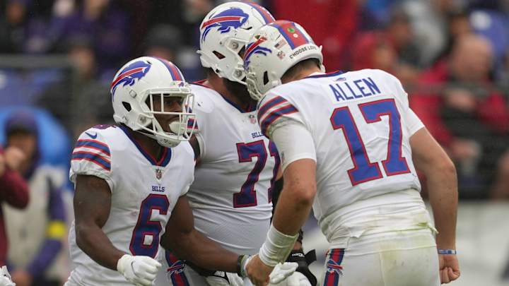 'Chin Up, Chest Out!': Battle Scars Had Bills 'Expect' Second-Half Comeback vs. Ravens 'Chin Up, Chest Out!': Battle Scars Had Bills 'Expect' Second-Half Comeback vs. Ravens
