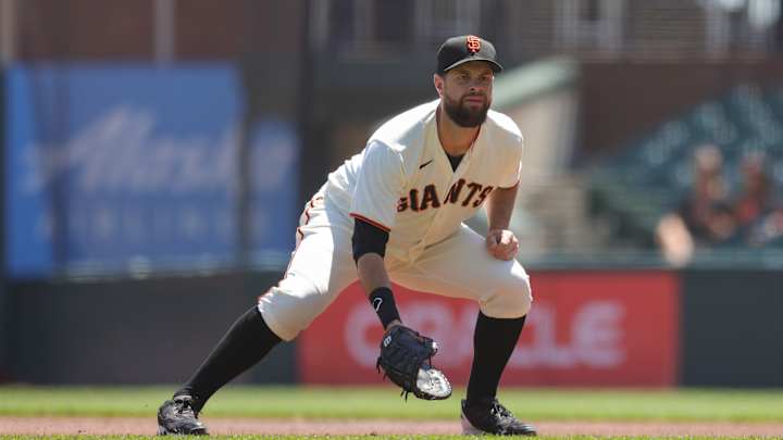 Beat writer says SF Giants are "not expected" to re-sign 1B Brandon Belt