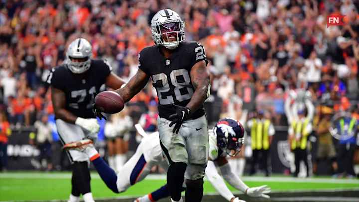 Raiders Josh Jacobs Named AFC Offensive Player of the Week