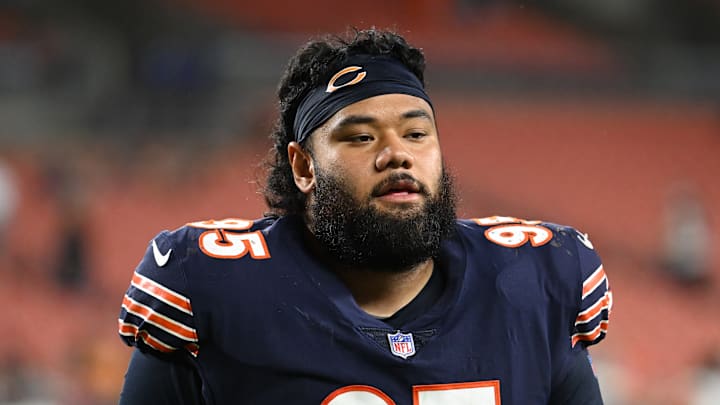 Vikings Signing Ex-Bears NT Khyiris Tonga Off Falcons' Practice Squad