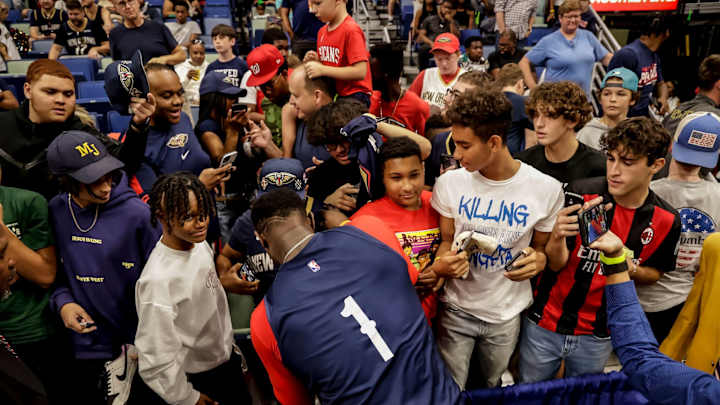 Pelicans Fans Show Excitement for First Preseason Game Pelicans Fans Show Excitement for First Preseason Game