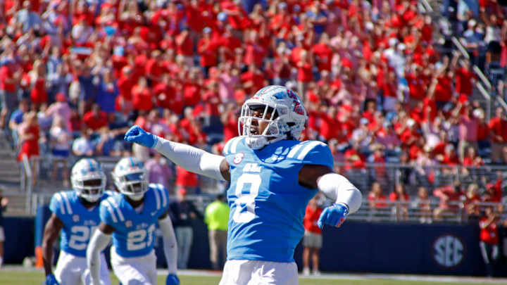 Troy Brown Discusses Preparing For Fast-Paced Red Raiders Offense Troy Brown Discusses Preparing For Fast-Paced Red Raiders Offense