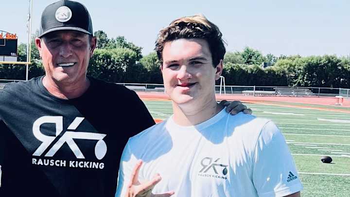 Huskies' Grady Gross Took a Road Trip That Had More Good Than Bad Huskies' Grady Gross Took a Road Trip That Had More Good Than Bad