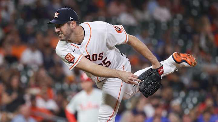 Vintage Verlander Tops of Cy Young Season in Houston Astros' Stomping of Philadelphia Phillies