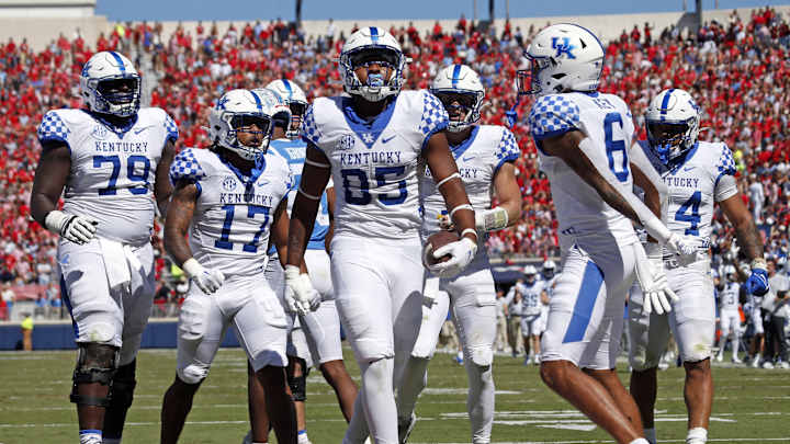 Wildcats Putting Ole Miss Loss in Past as South Carolina Matchup Approaches Wildcats Putting Ole Miss Loss in Past as South Carolina Matchup Approaches