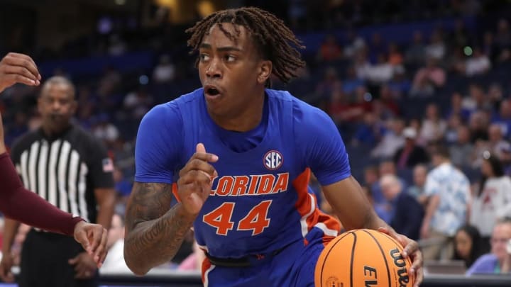 Former Gators Wing Niels Lane Commits to Delaware
