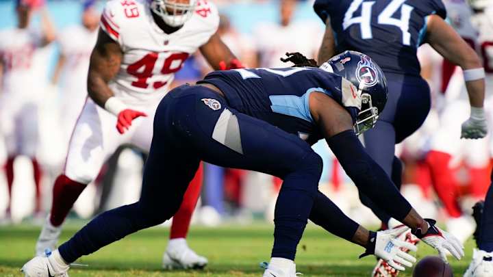 Henry Still Getting a Handle on Expanded Role as Receiver