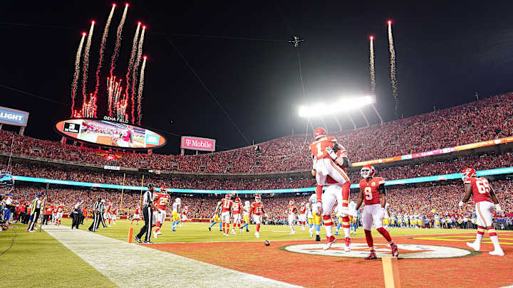 Where Ticket Prices Stand For Raiders-Chiefs Monday Night Matchup