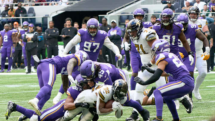 Vikings Mailbag: Defensive Struggles, Danielle Hunter, Christian Darrisaw, Rookies