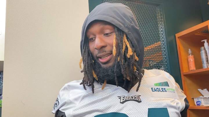 Trey Sermon Gets Some Spring Love from Nick Sirianni Trey Sermon Gets Some Spring Love from Nick Sirianni